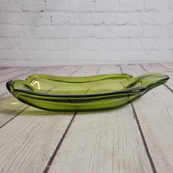 Green Glass Banana Boat Dishes Set of 2 Classic Indiana Glass 9” Vintage Dessert - Picture 3 of 4